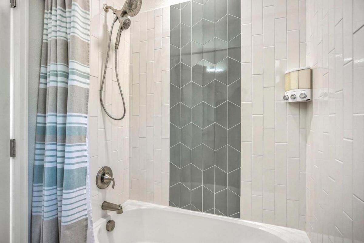 Sheridan Suite - King Bbq Skyline View Colorado Springs Ngoại thất bức ảnh